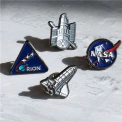 Thumbs Up - NASA Enamel Badge Set 4pce